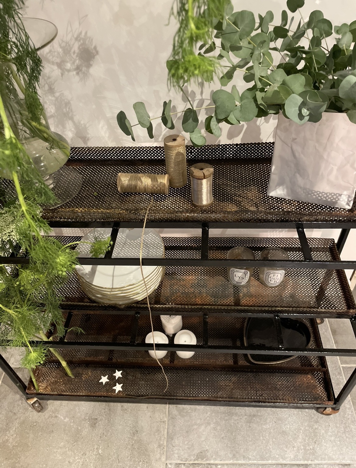 Meuble de métier (ancien présentoir de fleuriste) – Image 3